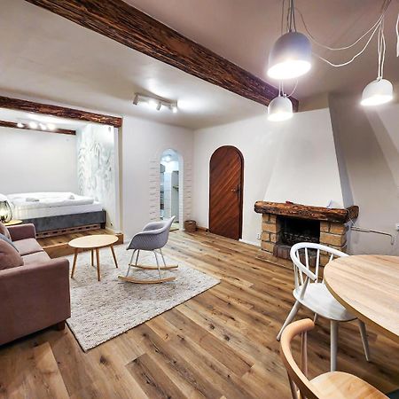 Apartmany Rangifer Plzen Bagian luar foto