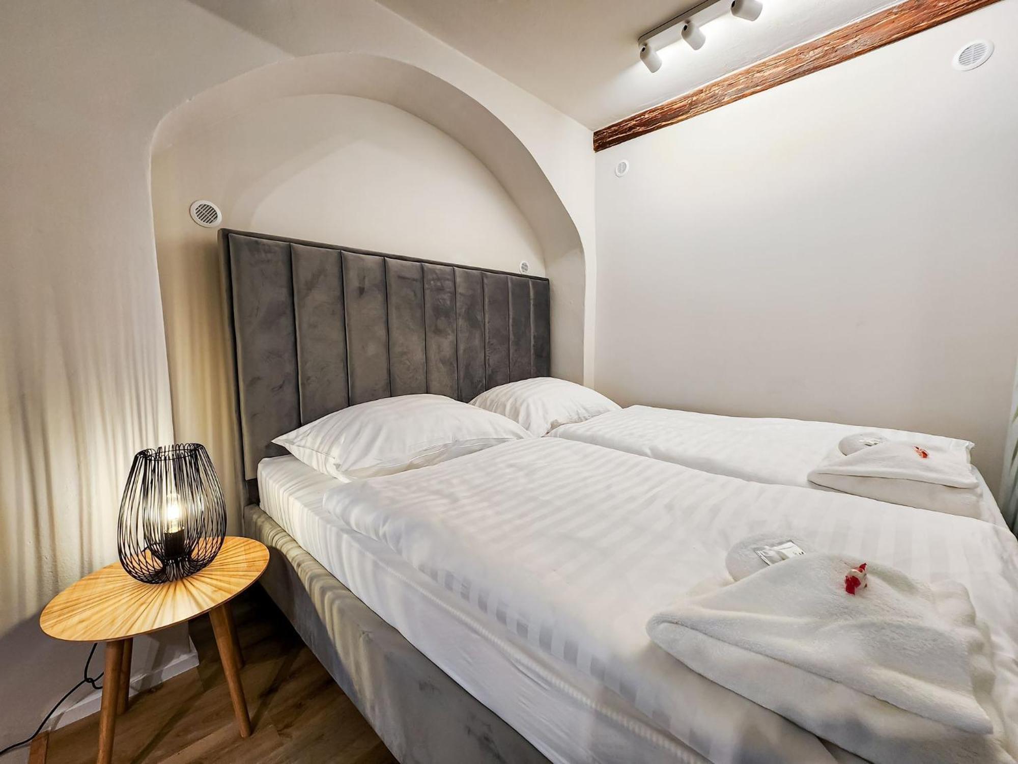 Apartmany Rangifer Plzen Bagian luar foto